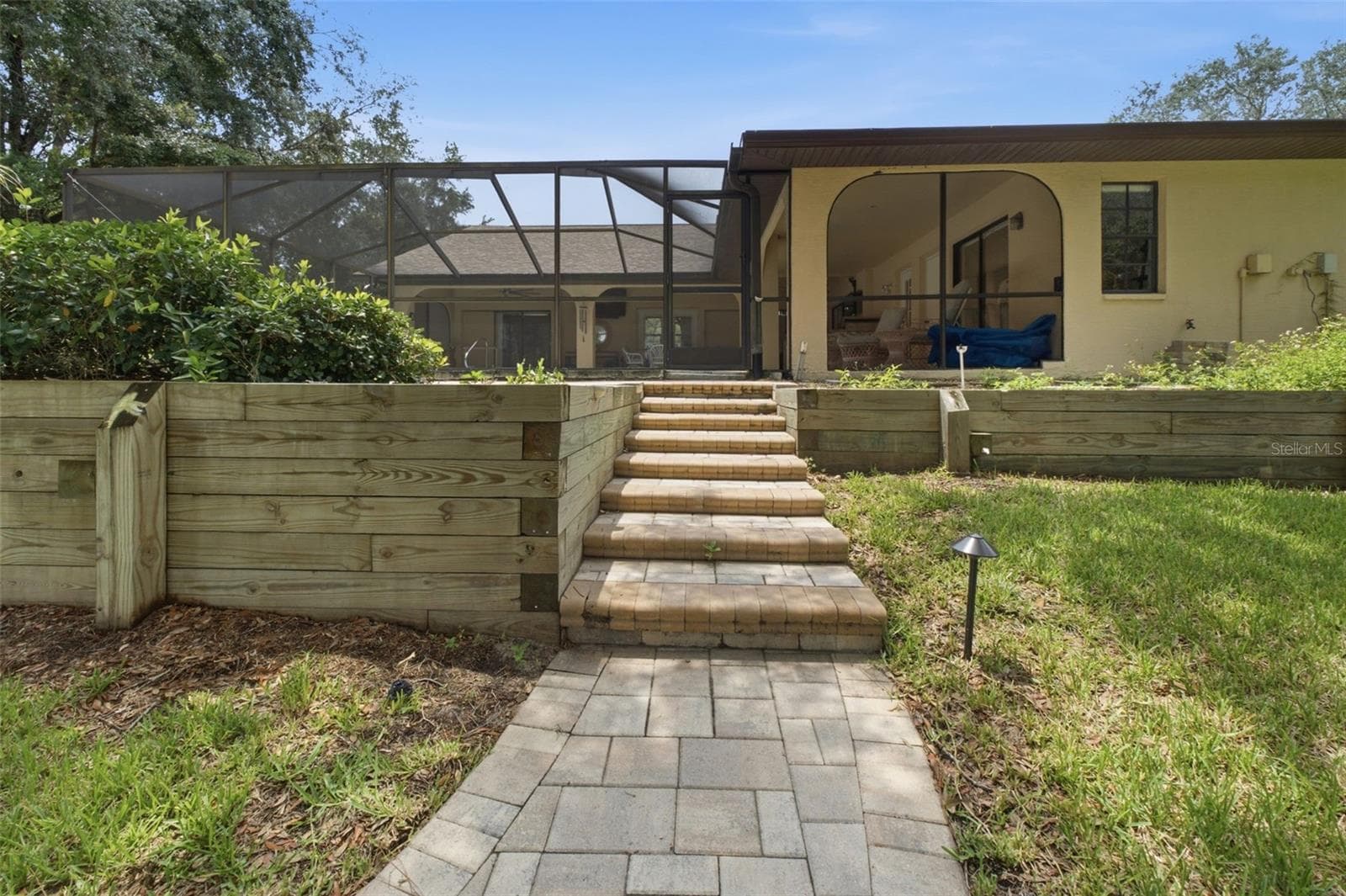 Backyard - 10307 WATERS EDGE CT, WEEKI WACHEE
