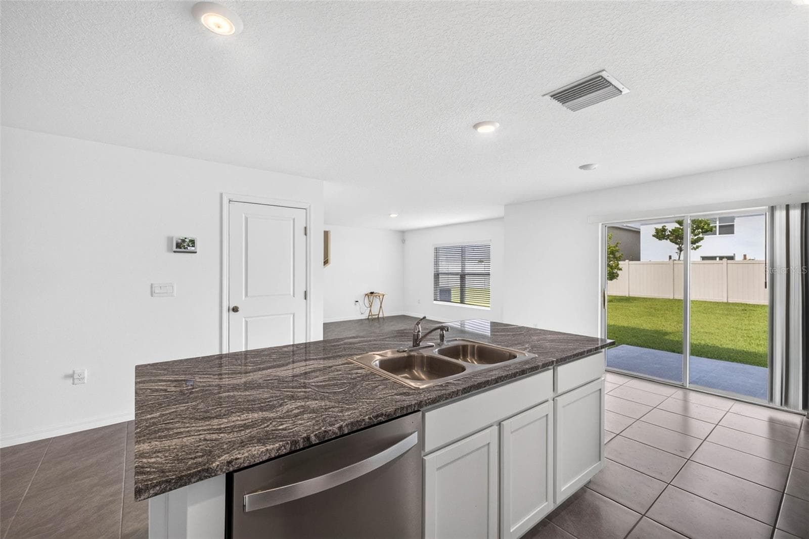 Single Family Residence at 7622 ROSEWOOD GARDEN LOOP, TAMPA, photo 17 of 74