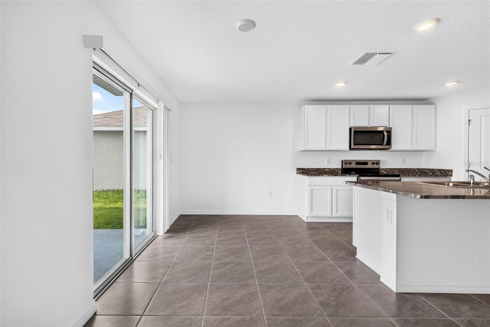 Single Family Residence at 7622 ROSEWOOD GARDEN LOOP, TAMPA, photo 21 of 74