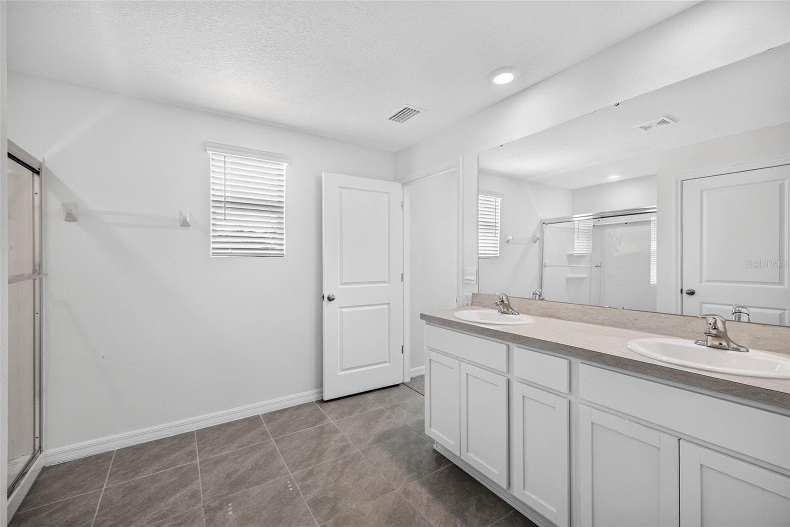 Single Family Residence at 7622 ROSEWOOD GARDEN LOOP, TAMPA, photo 43 of 74
