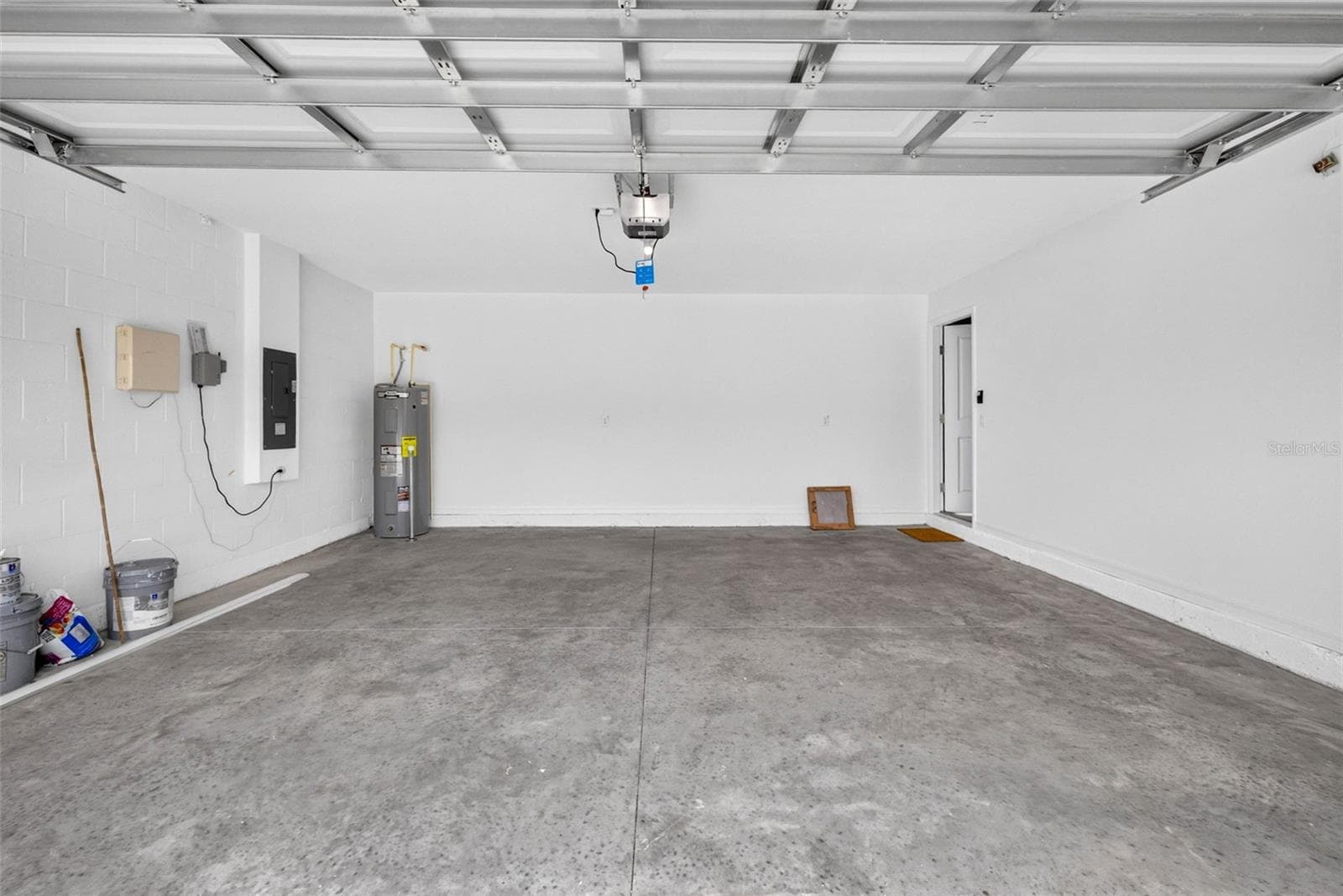 Single Family Residence at 7622 ROSEWOOD GARDEN LOOP, TAMPA, photo 46 of 74