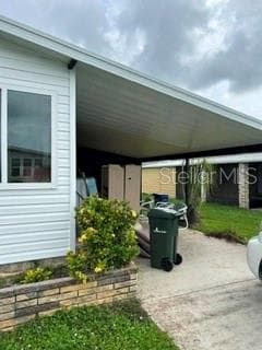 Manufactured Home at 263 MARINER DR, NORTH PORT, photo 3 of 13