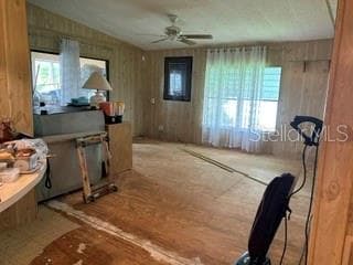 Manufactured Home at 263 MARINER DR, NORTH PORT, photo 9 of 13