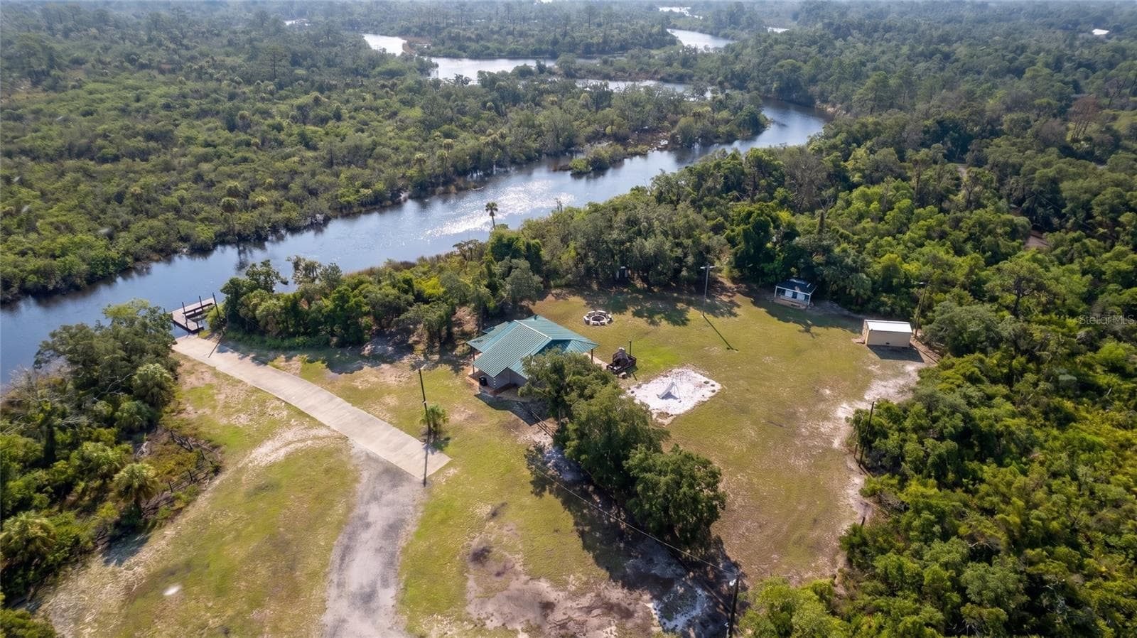 Single Family Residence at 1213 BUTCH CASSIDY TRL, WIMAUMA, photo 32 of 36