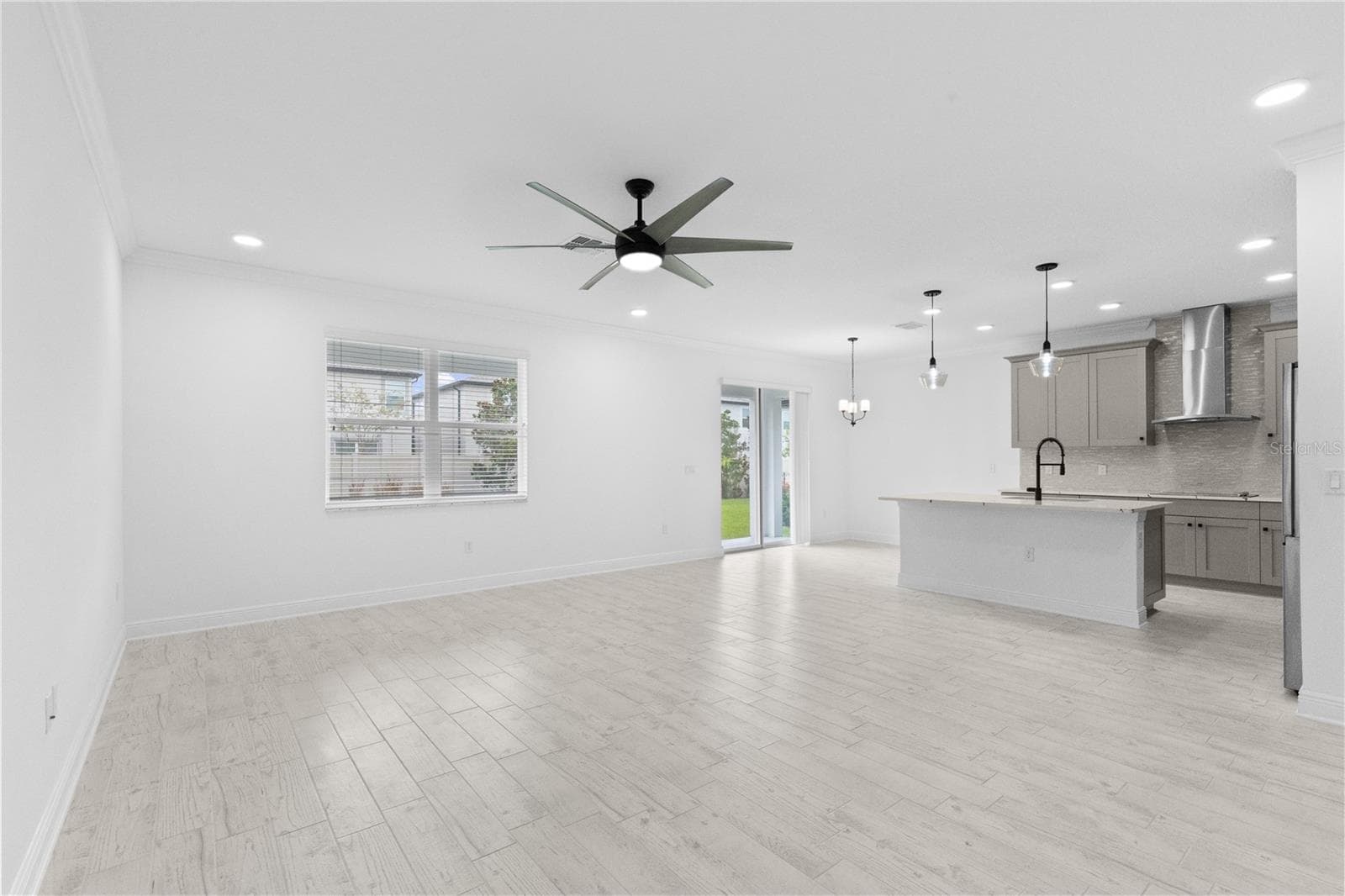 Single Family Residence at 7421 NOTCHED PINE BND, WESLEY CHAPEL, photo 8 of 54