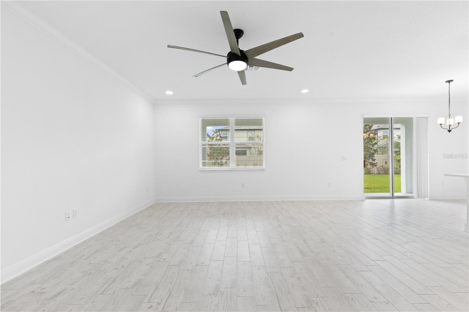 Single Family Residence at 7421 NOTCHED PINE BND, WESLEY CHAPEL, photo 10 of 54