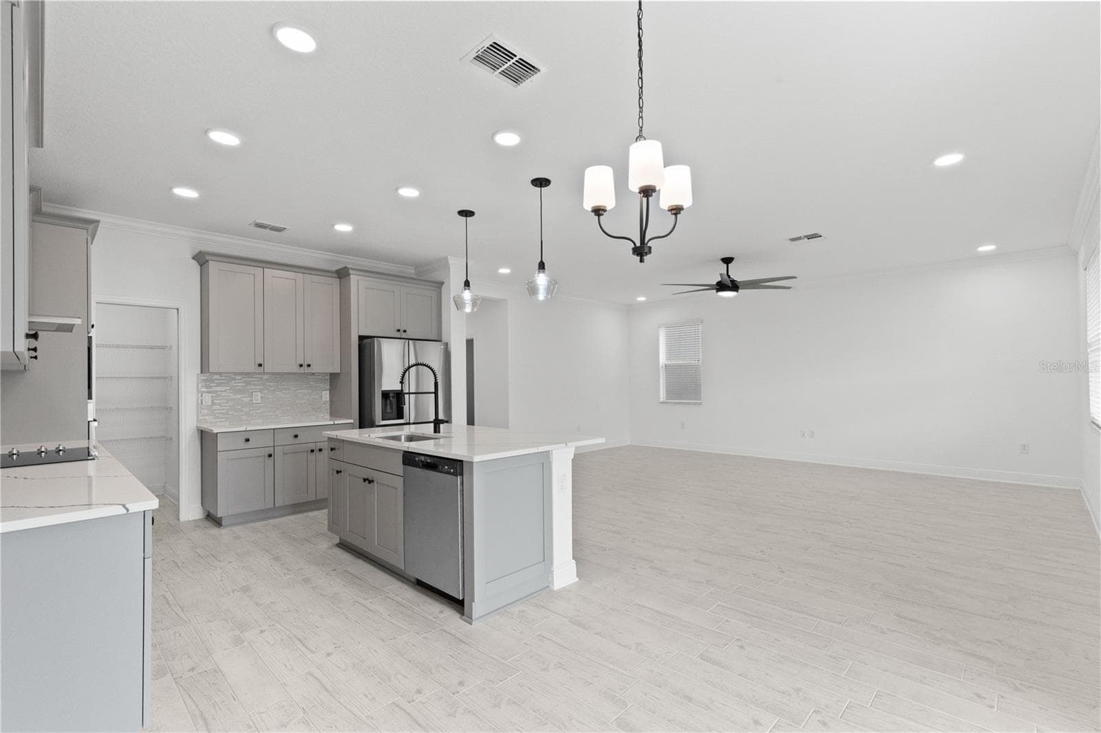Single Family Residence at 7421 NOTCHED PINE BND, WESLEY CHAPEL, photo 18 of 54