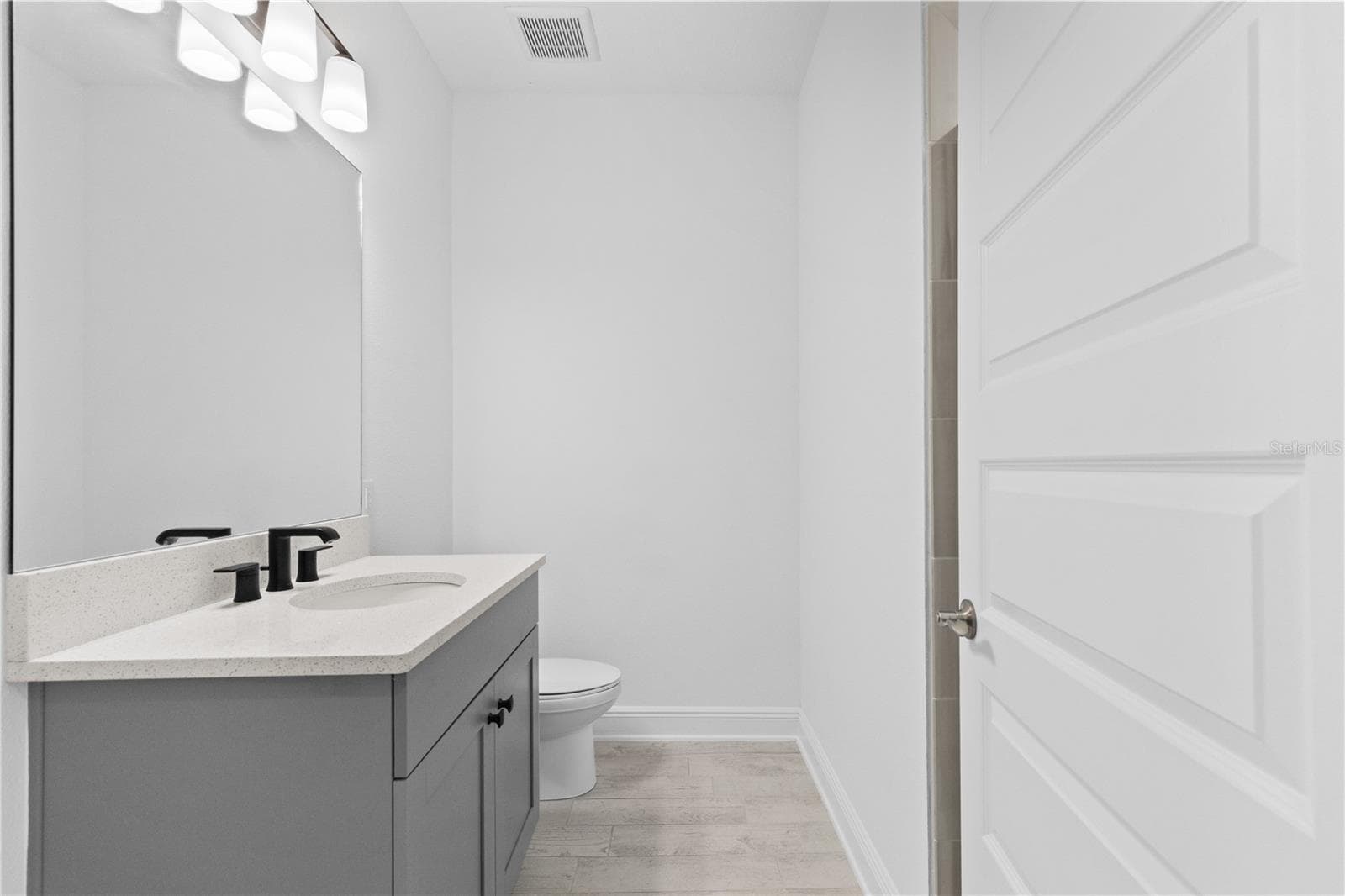 Single Family Residence at 7421 NOTCHED PINE BND, WESLEY CHAPEL, photo 22 of 54