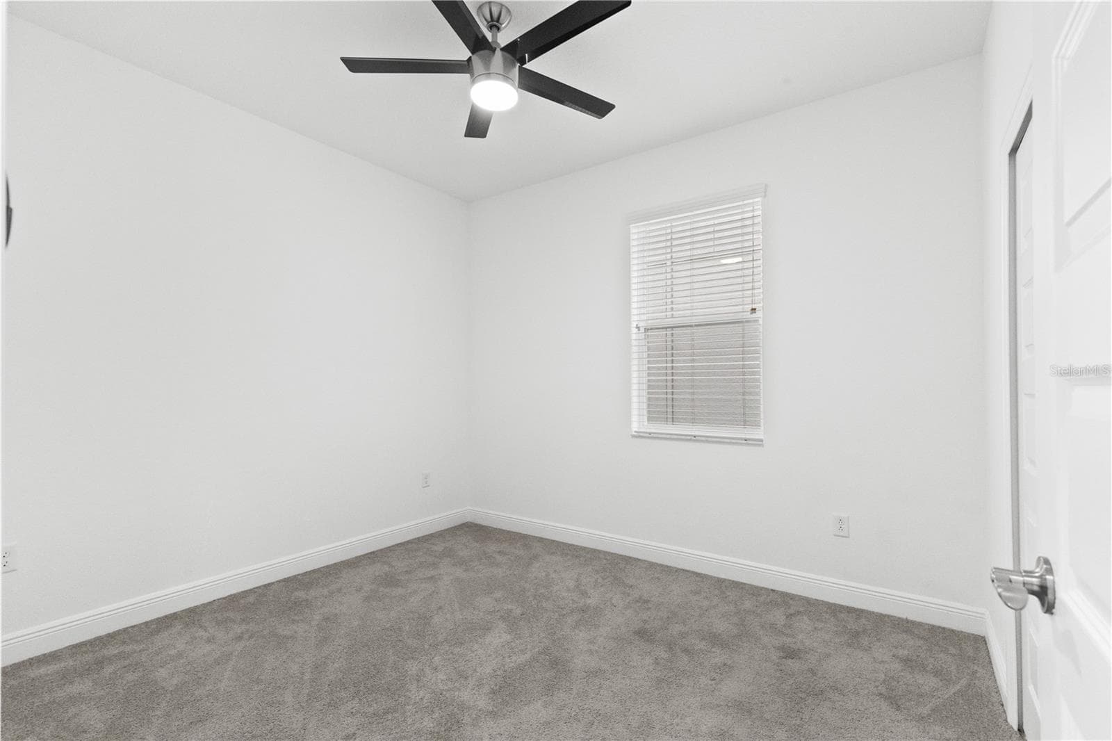 Single Family Residence at 7421 NOTCHED PINE BND, WESLEY CHAPEL, photo 25 of 54