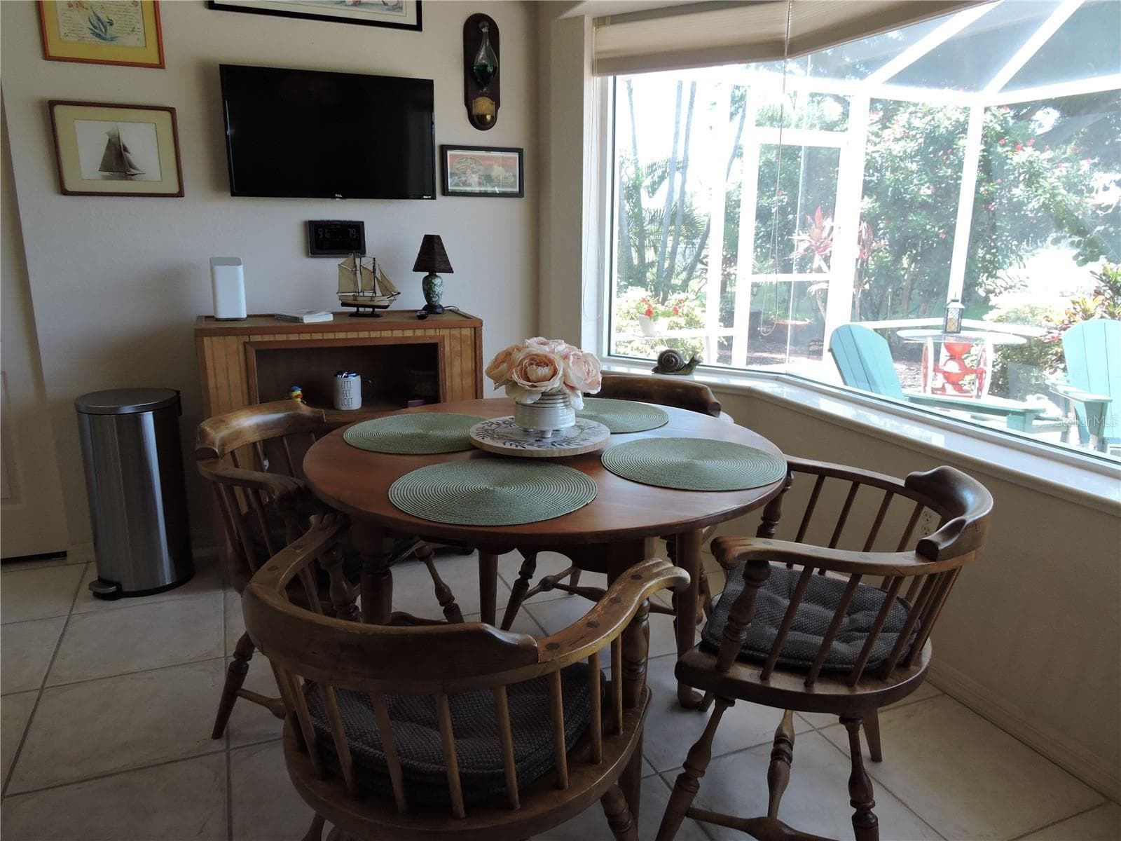 Single Family Residence at 110 MARINER LN, ROTONDA WEST, photo 13 of 46
