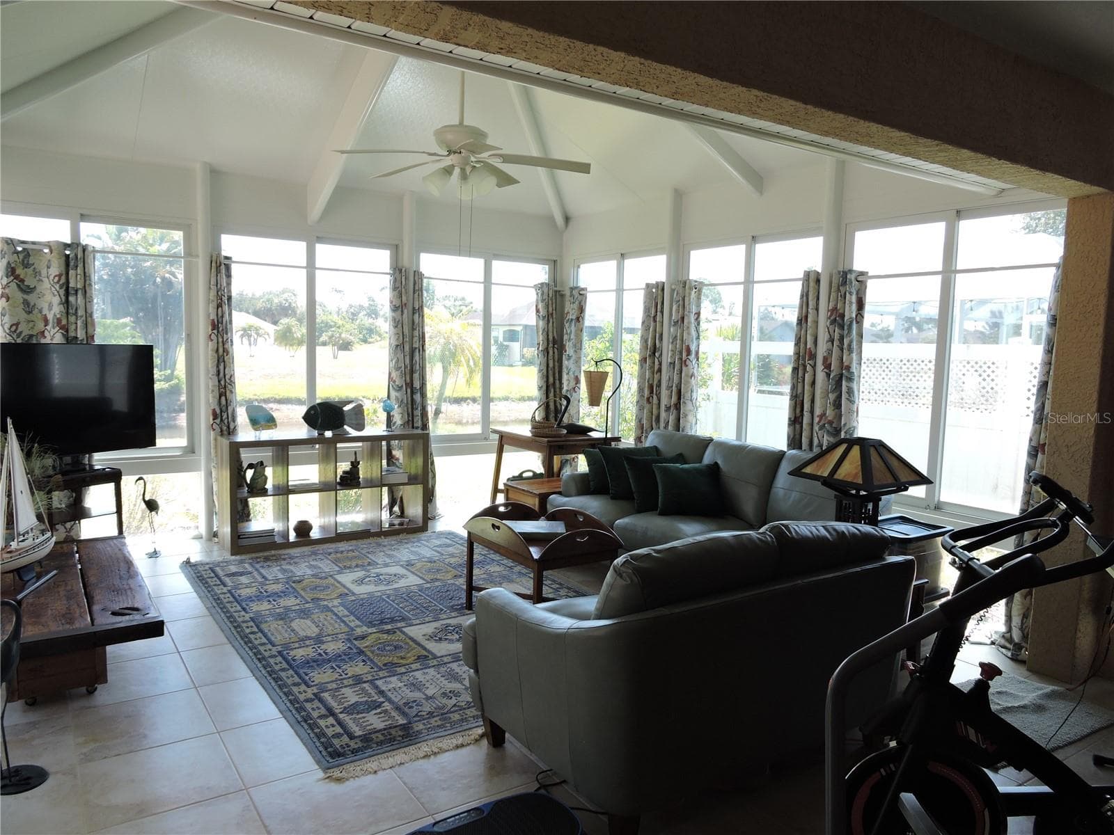 Single Family Residence at 110 MARINER LN, ROTONDA WEST, photo 16 of 46