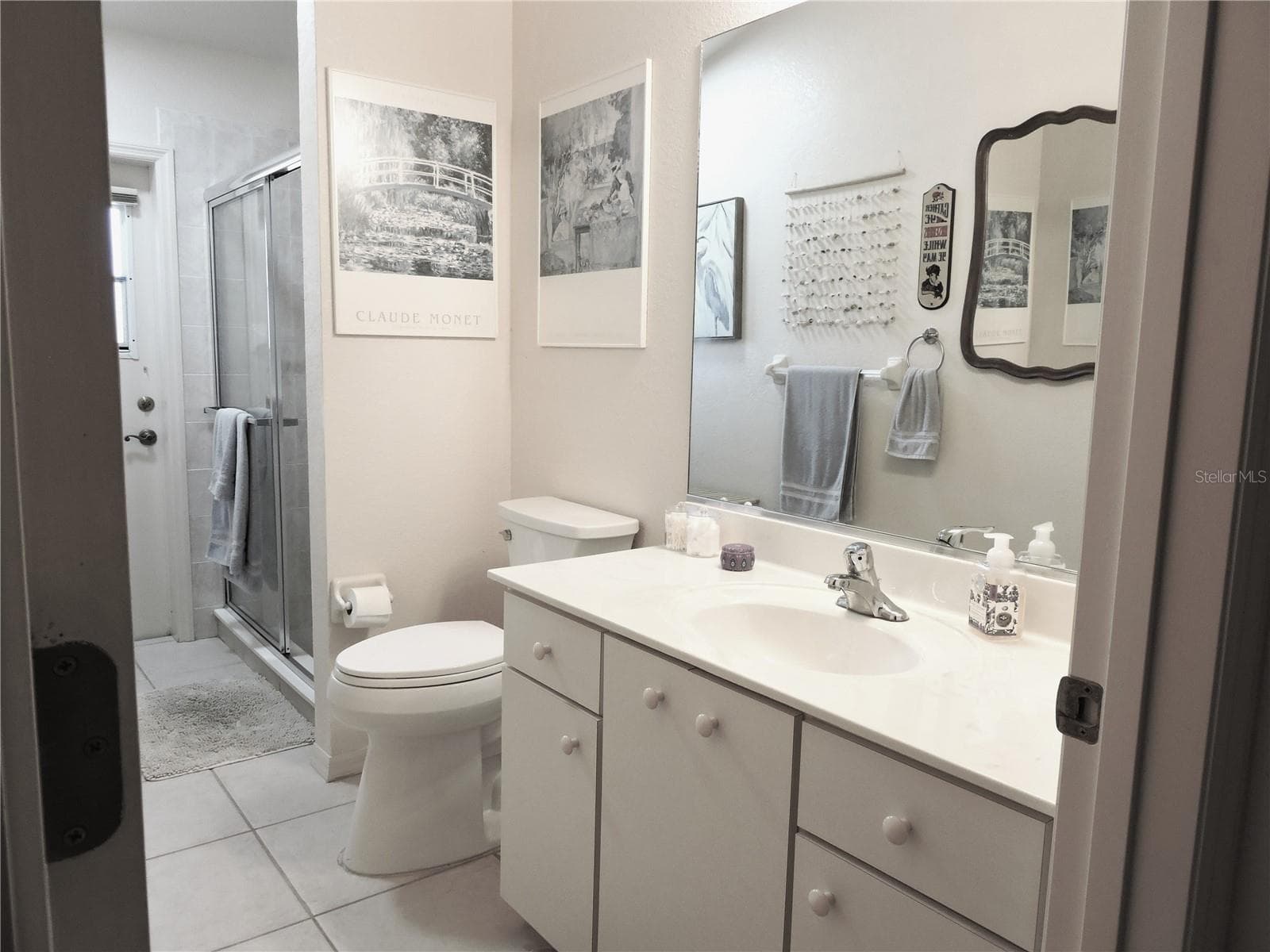 Single Family Residence at 110 MARINER LN, ROTONDA WEST, photo 26 of 46