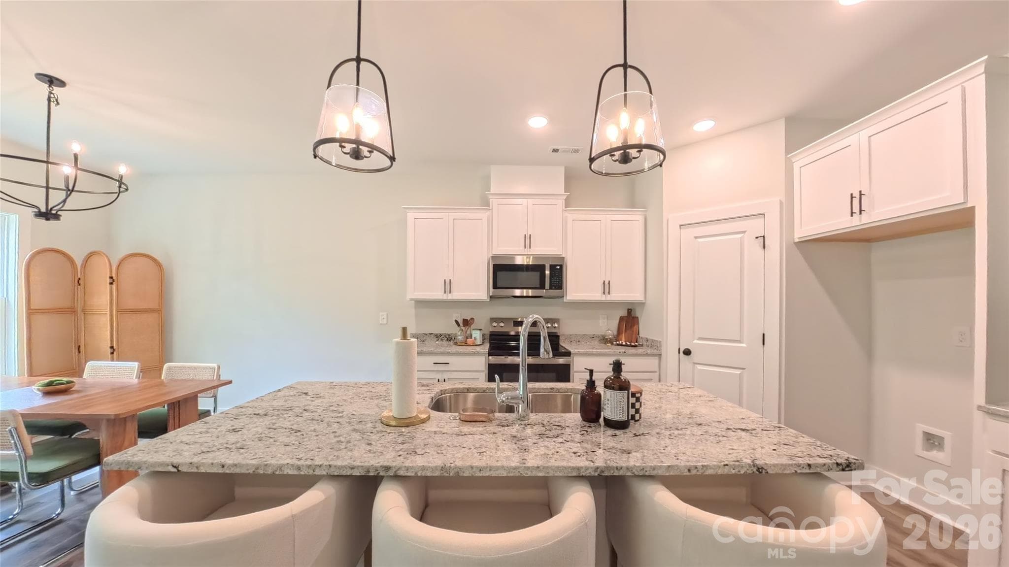 Single Family Residence at 3065 Meadowcrest Drive, Clover, photo 9 of 46