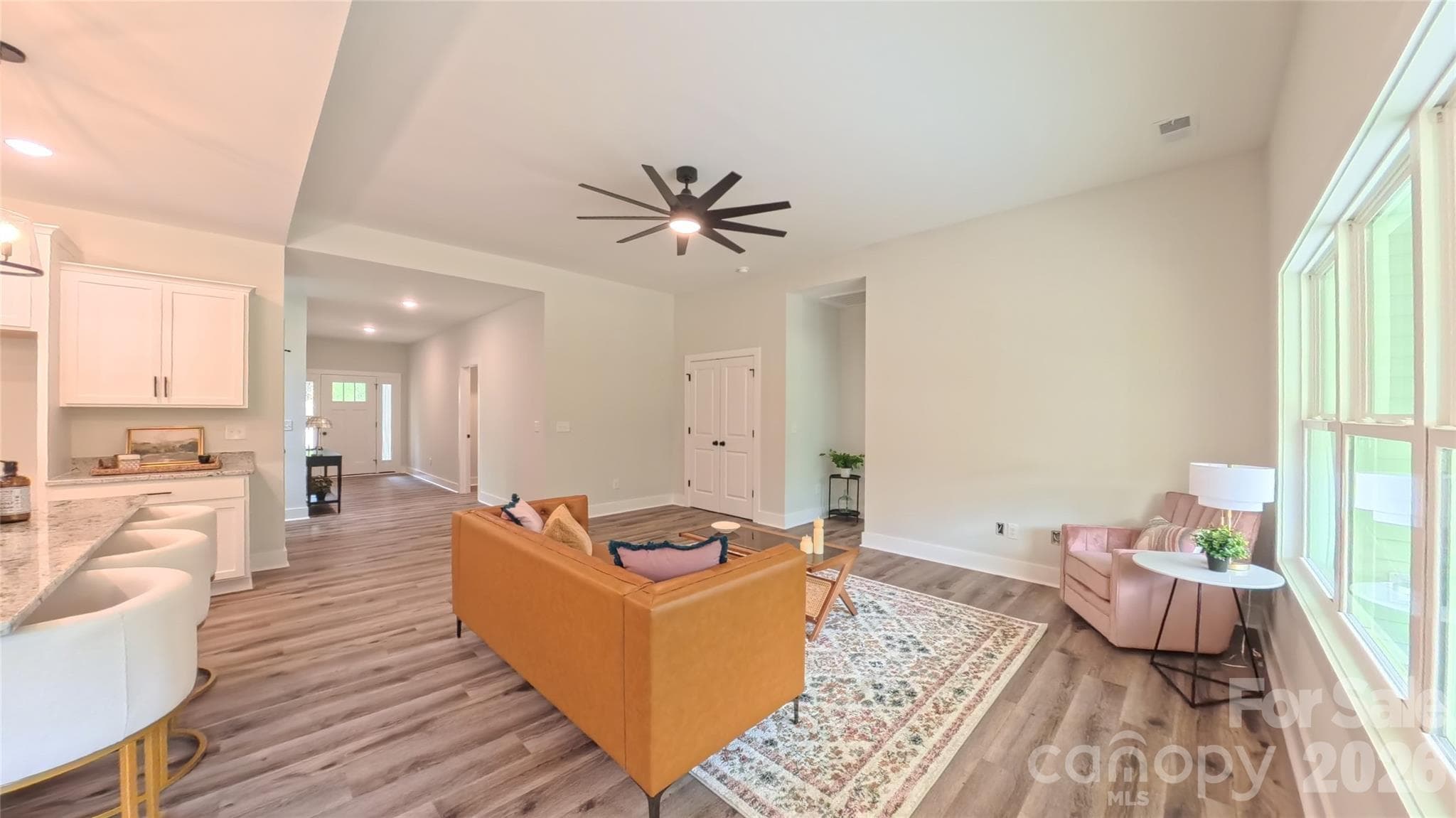 Single Family Residence at 3065 Meadowcrest Drive, Clover, photo 13 of 46