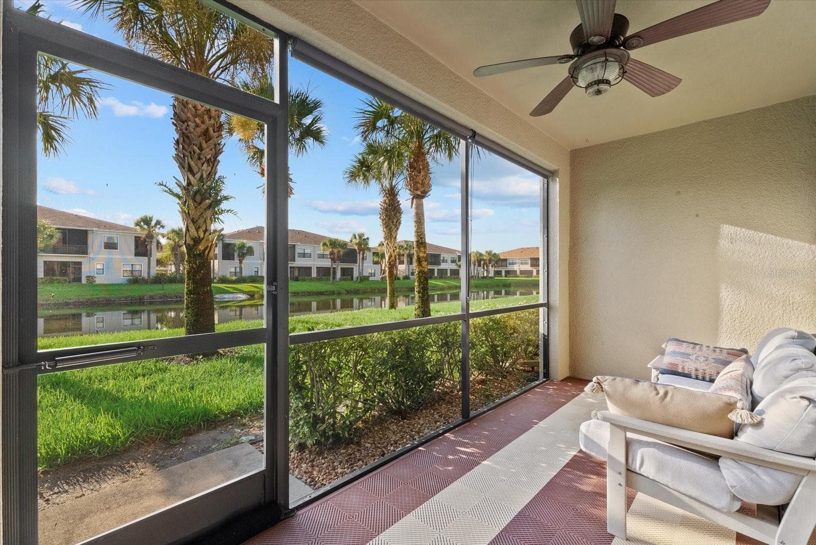 Condominium at 4190 OVERTURE CIR #511, BRADENTON, photo 2 of 38