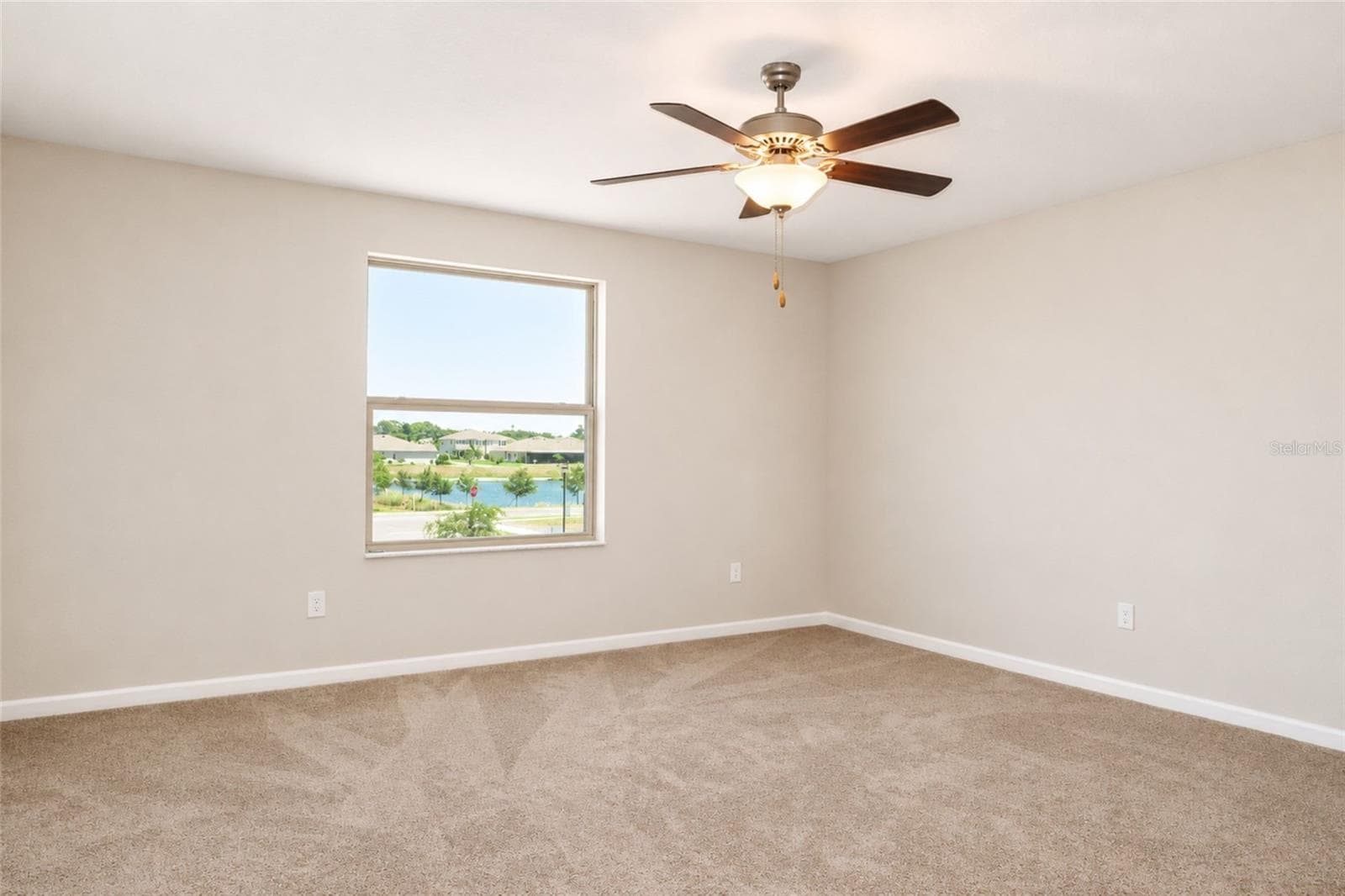 Single Family Residence at 715 CALICO SCALLOP ST, RUSKIN, photo 8 of 24