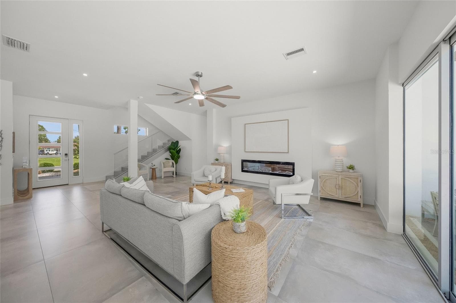 Single Family Residence at 2532 FRUIT TREE DR, SARASOTA, photo 12 of 50