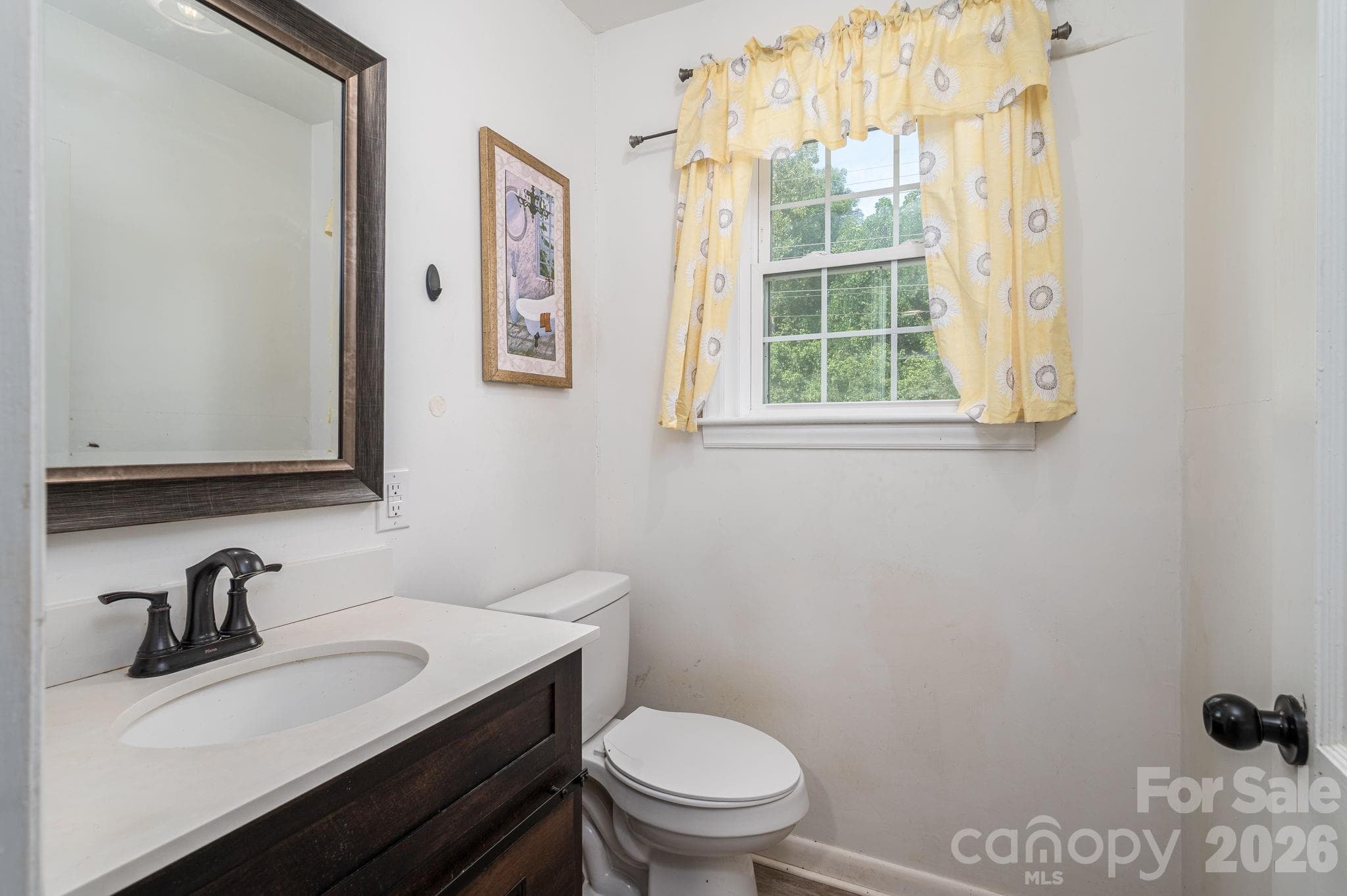 basement 1/2 bath - 304 Windsor Drive, Shelby