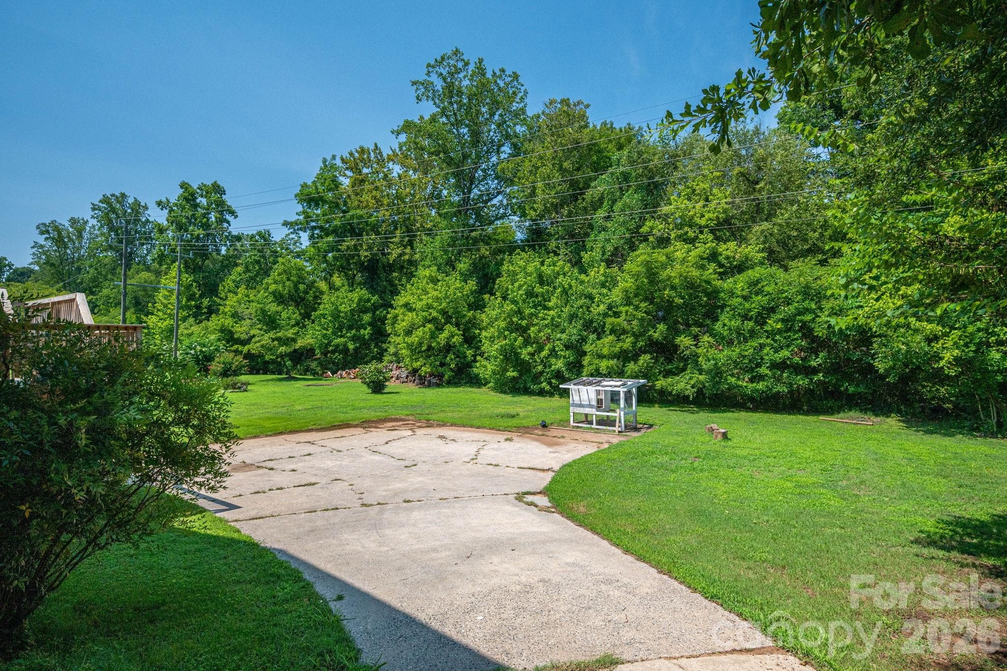 Single Family Residence at 304 Windsor Drive, Shelby, photo 38 of 48