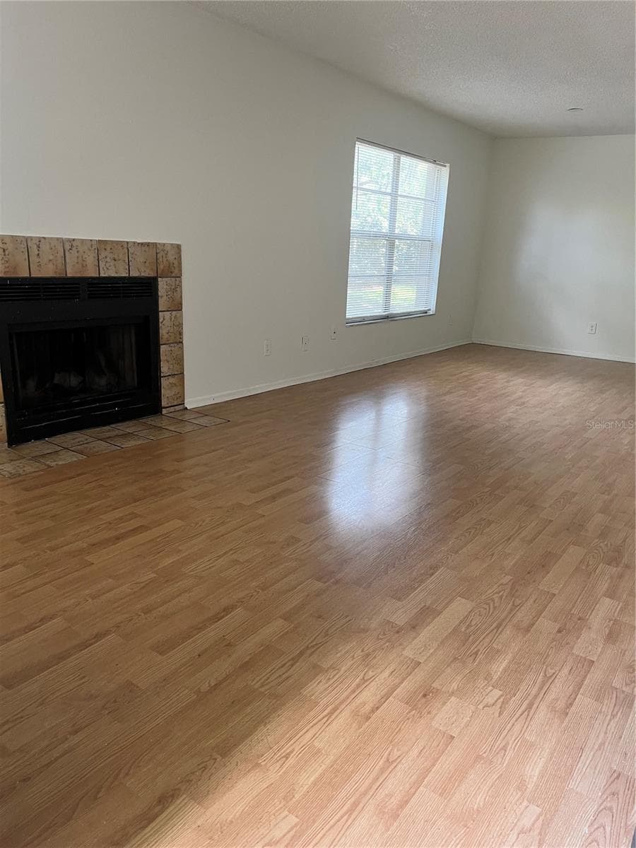 Condominium at 14308 HANGING MOSS CIR #102, TAMPA, photo 5 of 34