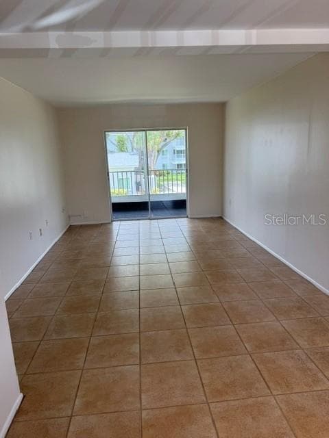 Living /Dining room - 2223 SUNSET DR #E24, BRADENTON