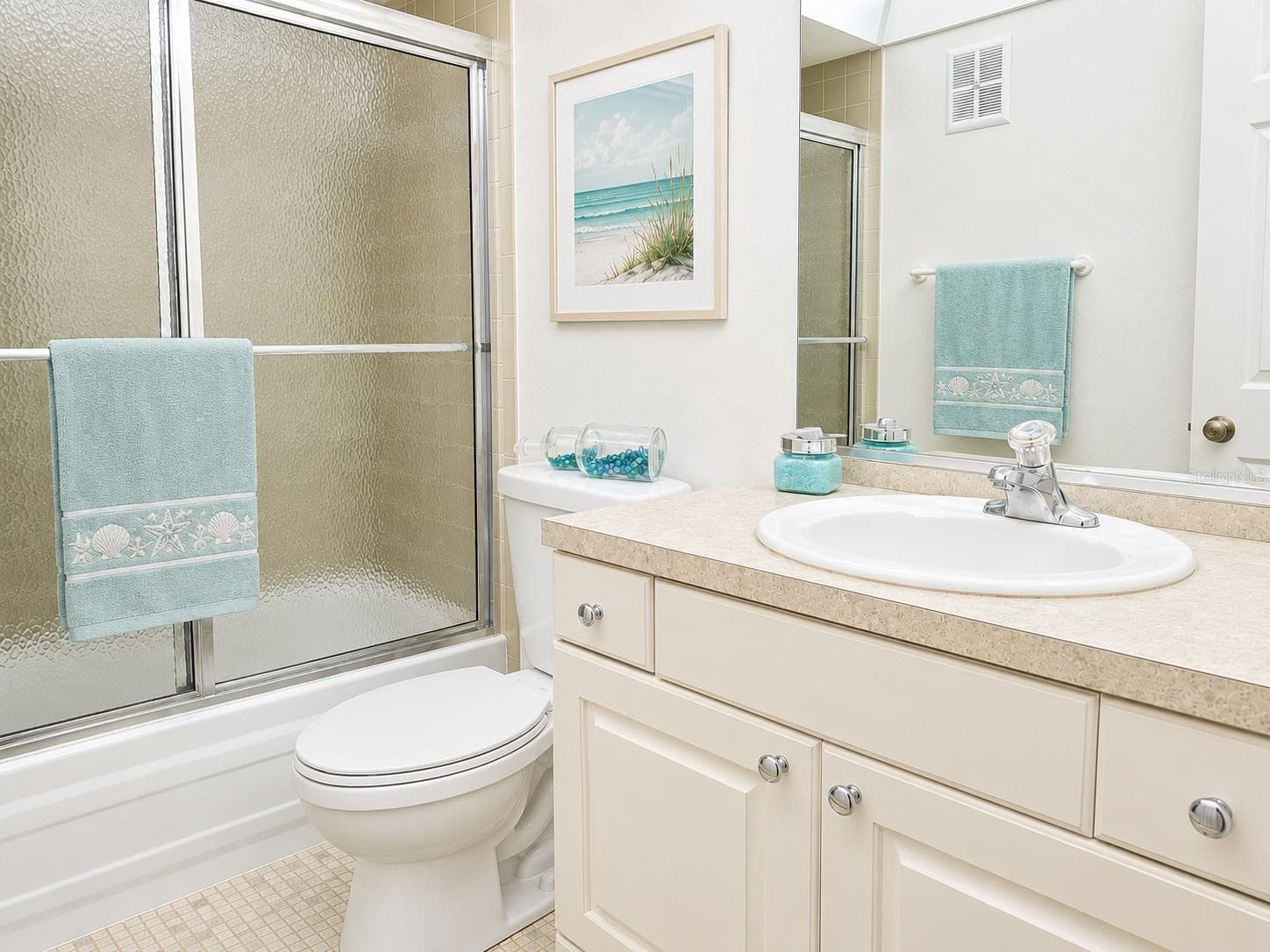 Condominium at 1435 57TH ST W #1435, BRADENTON, photo 22 of 35