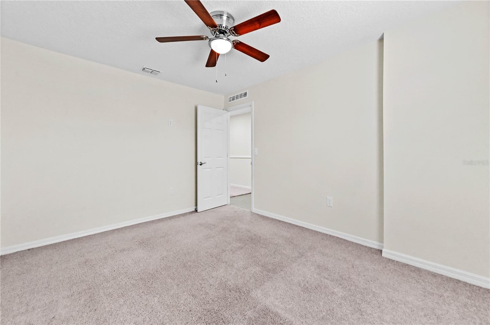 Single Family Residence at 361 SW THORNHILL DR, PORT ST LUCIE, photo 19 of 37