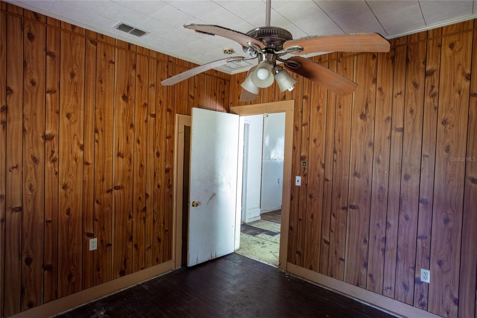 Single Family Residence at 14962 NE US HIGHWAY 301, WALDO, photo 6 of 88