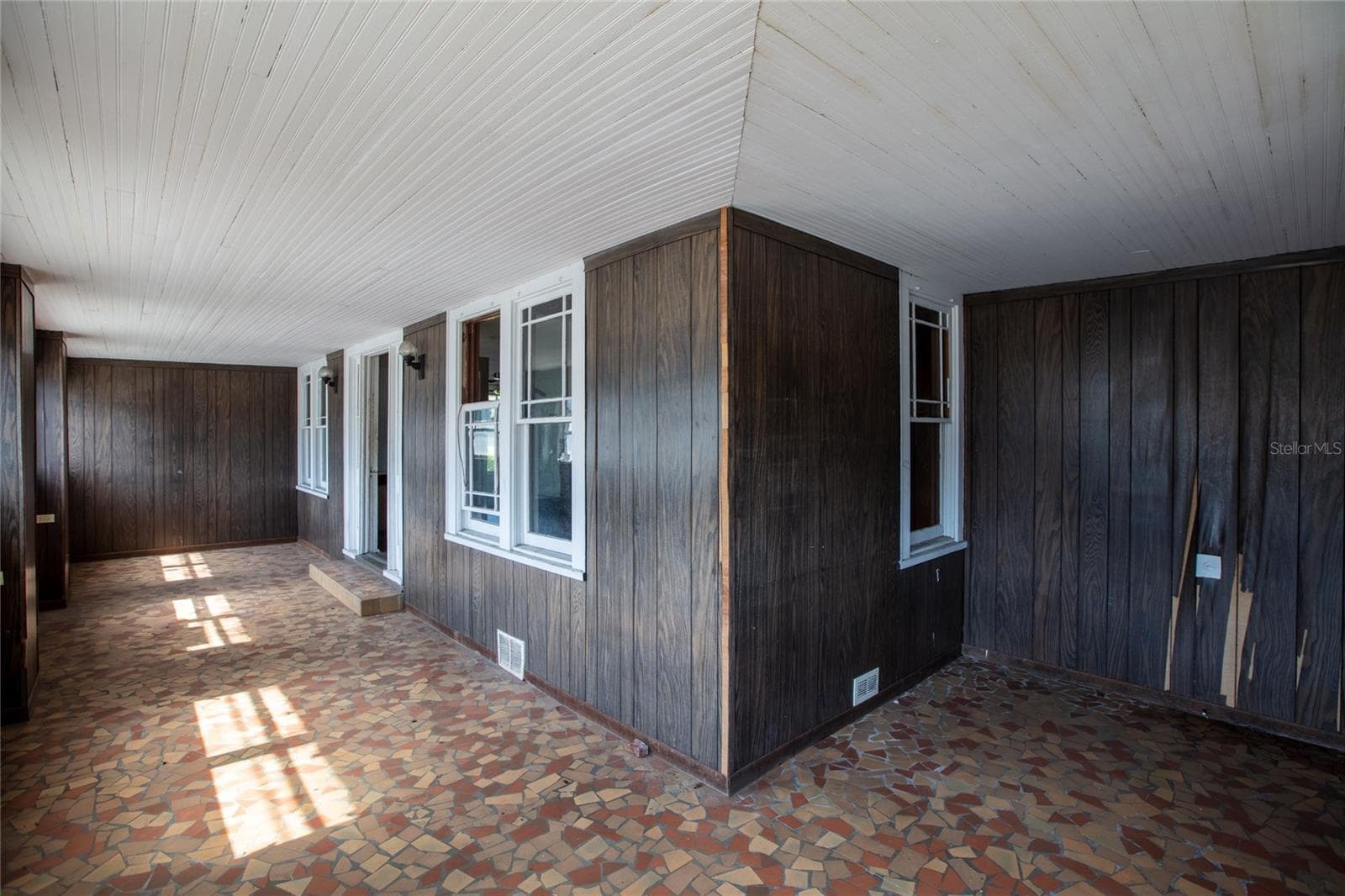 Single Family Residence at 14962 NE US HIGHWAY 301, WALDO, photo 15 of 88
