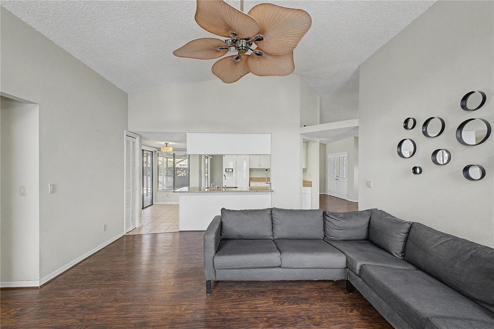 Family Room - 1364 OVERLAND DR, SPRING HILL