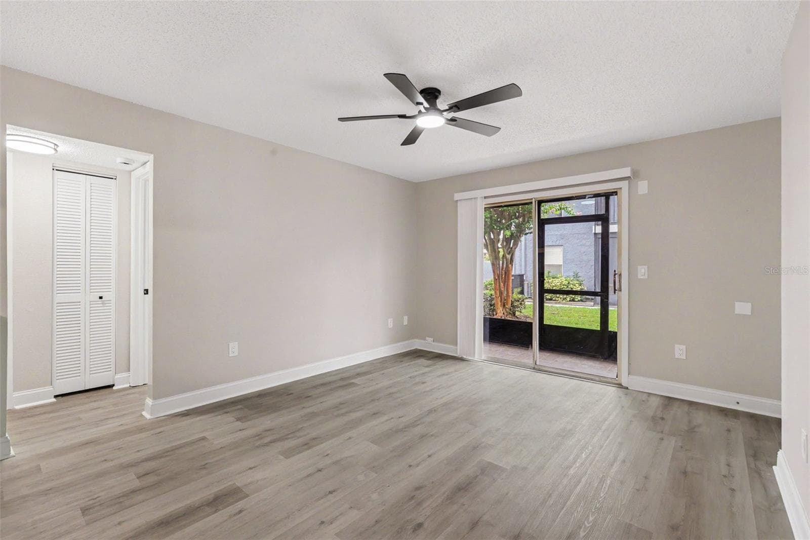 Condominium at 3711 W IOWA AVE #115, TAMPA, photo 7 of 24
