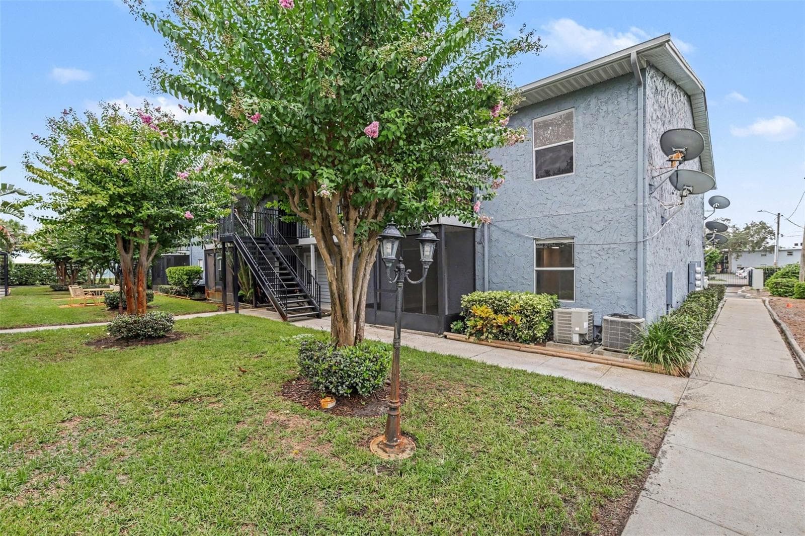 Condominium at 3711 W IOWA AVE #115, TAMPA, photo 4 of 24