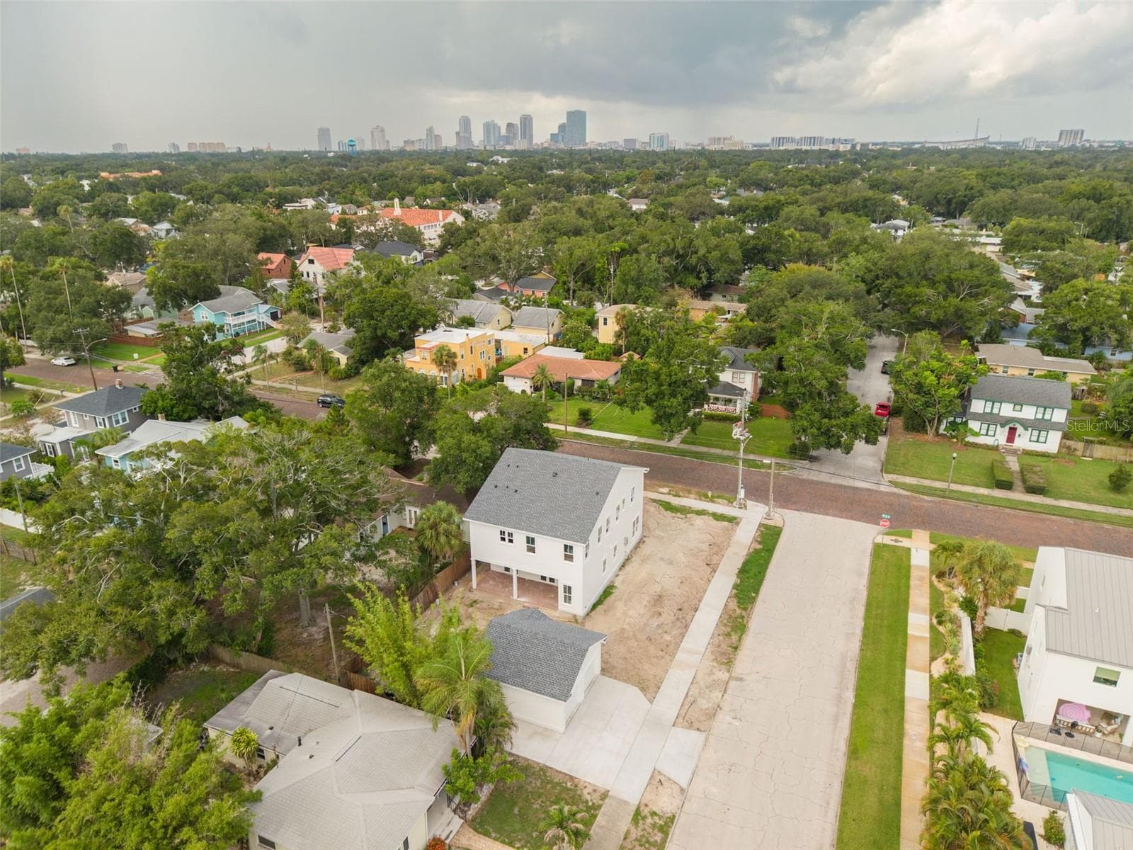 Single Family Residence at 1341 28TH AVE N, ST PETERSBURG, photo 13 of 14