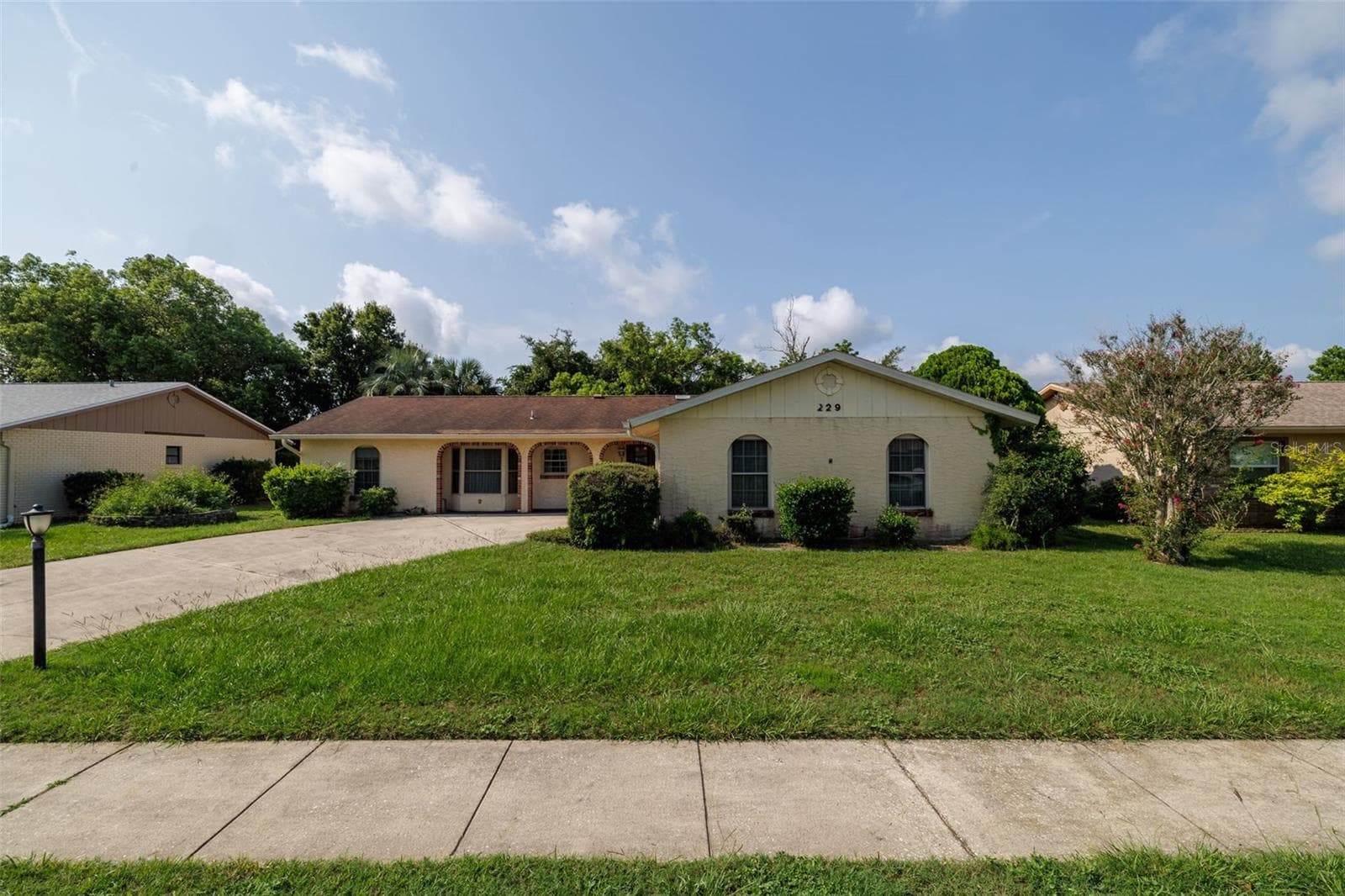Welcome Home - 229 GEORGETOWNE BLVD, DAYTONA BEACH