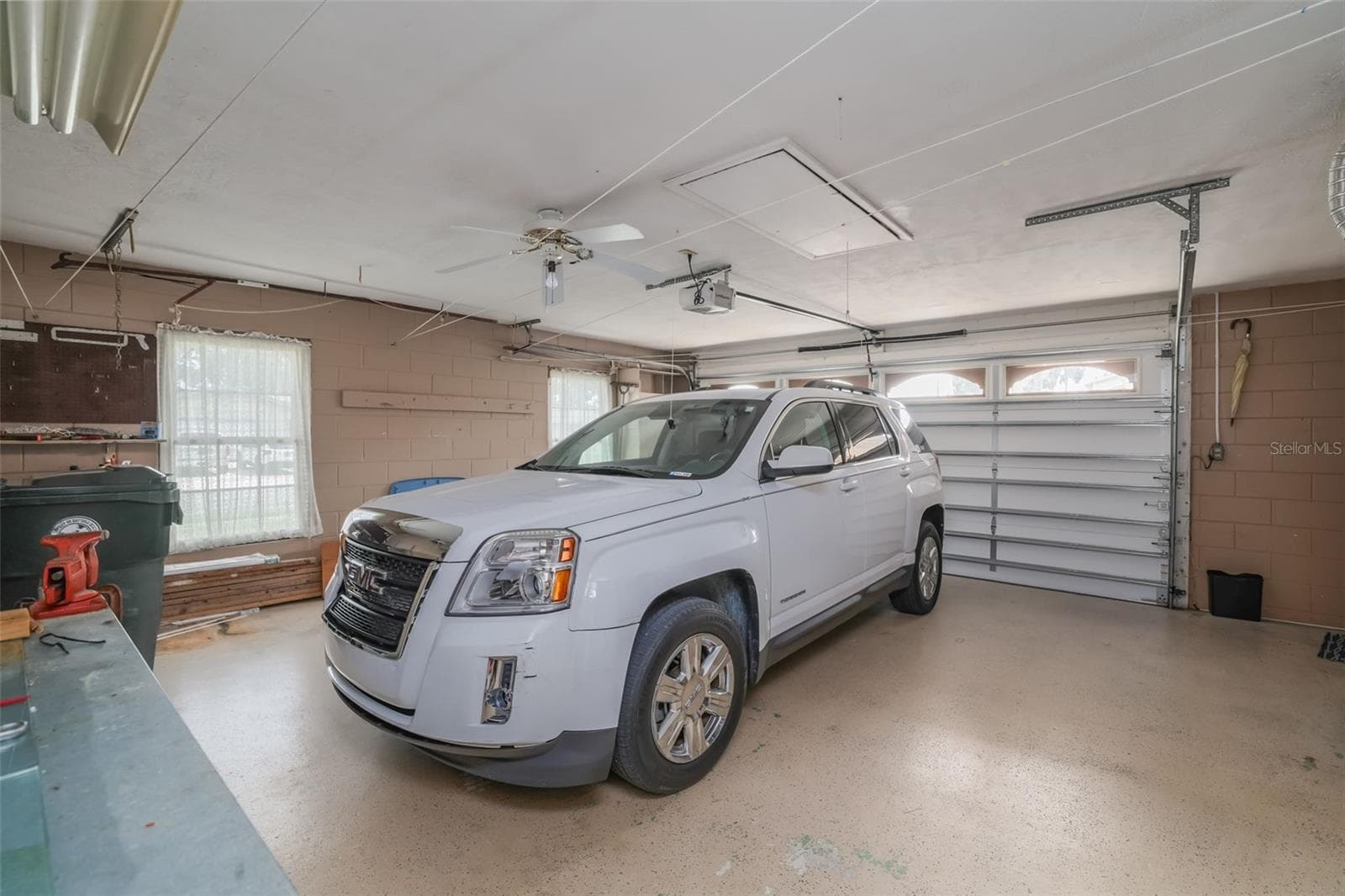 Garage - 229 GEORGETOWNE BLVD, DAYTONA BEACH
