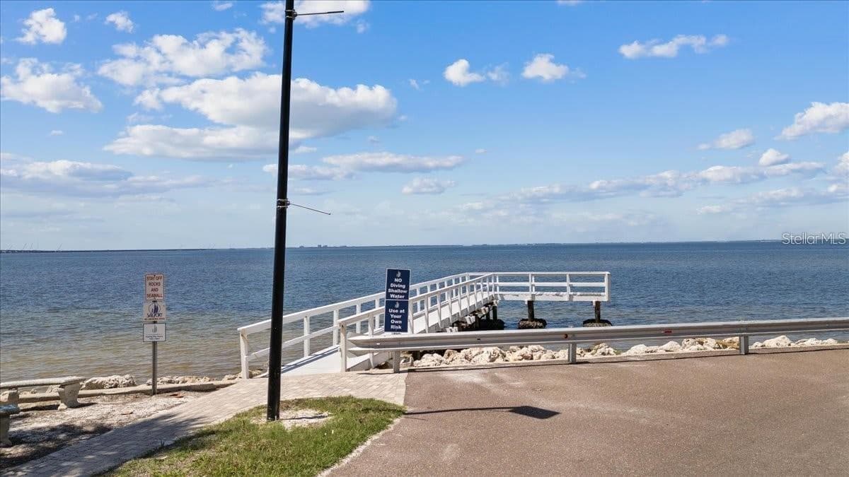 Condo - Hotel at 2506 N ROCKY POINT DR #254, TAMPA, photo 21 of 26