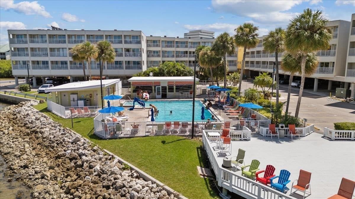 Condo - Hotel at 2506 N ROCKY POINT DR #254, TAMPA, photo 22 of 26