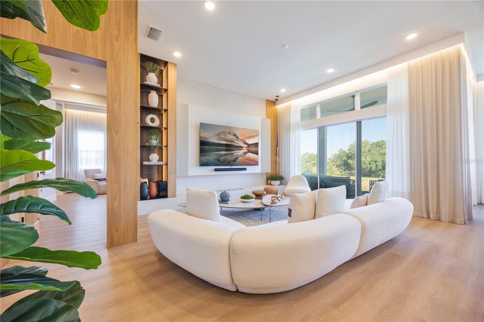 Living Room First Floor - 16077 BARKLY RIDGE CT, WINTER GARDEN