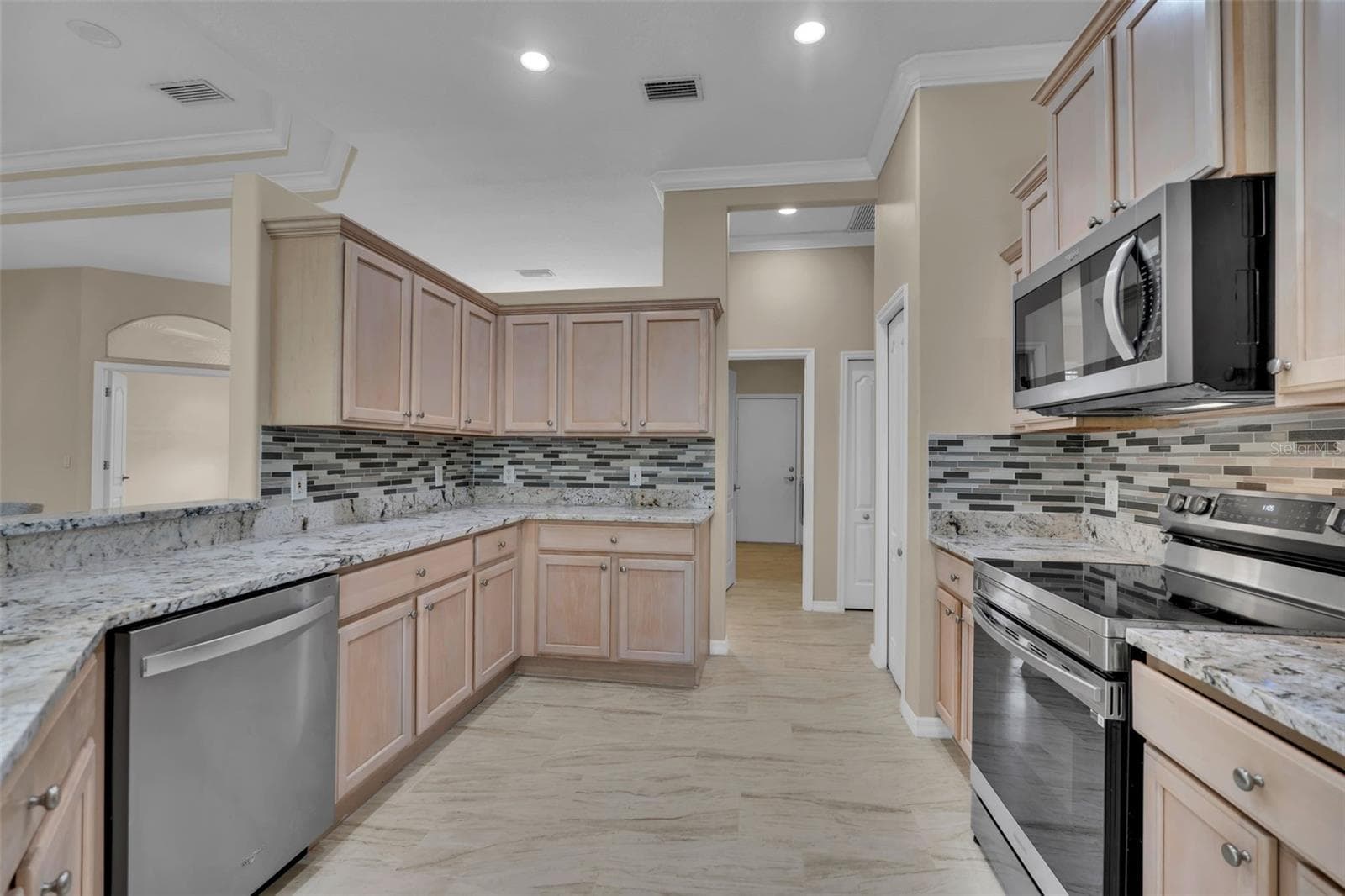 Single Family Residence at 1036 OAK MEADOW LN, OSPREY, photo 7 of 54