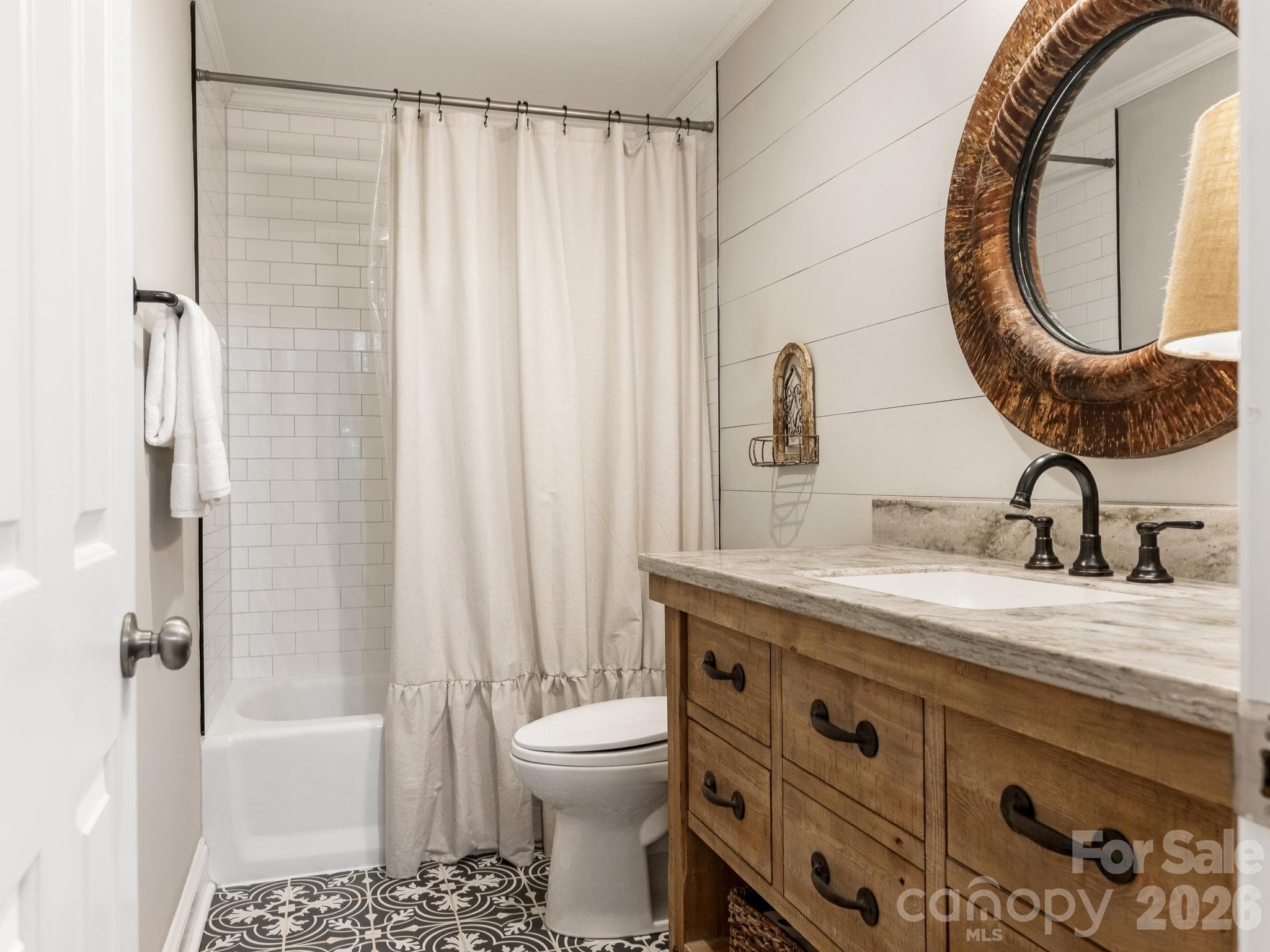 Single Family Residence at 2712 Houston Branch Road, Charlotte, photo 20 of 23