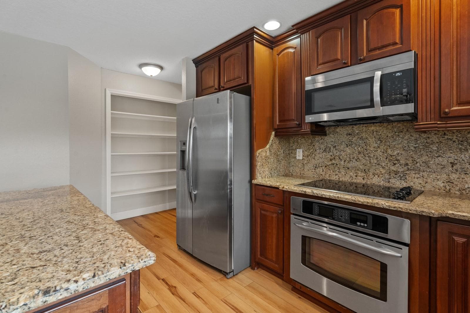Single Family Residence at 7437 PINEMOUNT DR, ORLANDO, photo 6 of 43