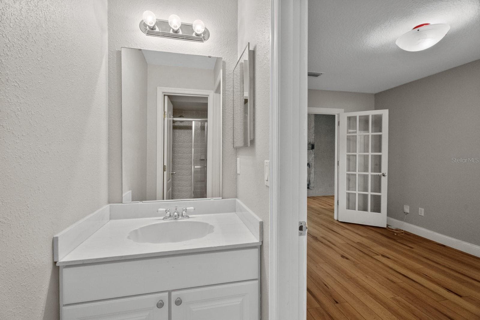 Single Family Residence at 7437 PINEMOUNT DR, ORLANDO, photo 19 of 43