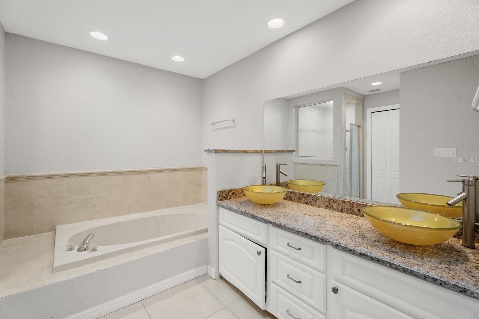 Single Family Residence at 7437 PINEMOUNT DR, ORLANDO, photo 22 of 43