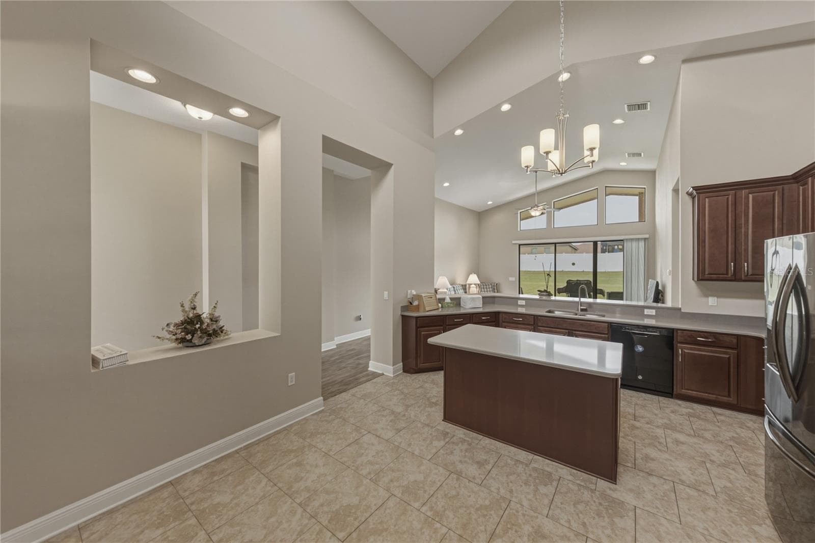 Single Family Residence at 1894 VIA LAGO DR, LAKELAND, photo 18 of 73