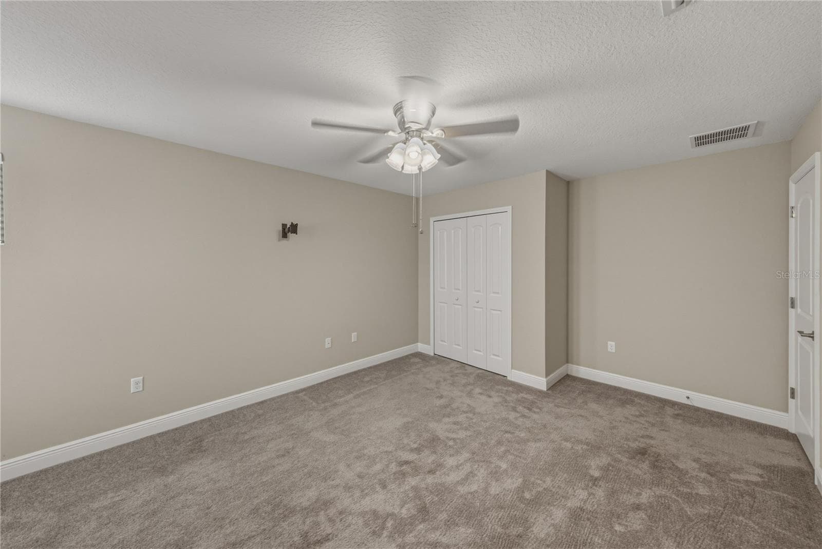 Single Family Residence at 1894 VIA LAGO DR, LAKELAND, photo 42 of 73
