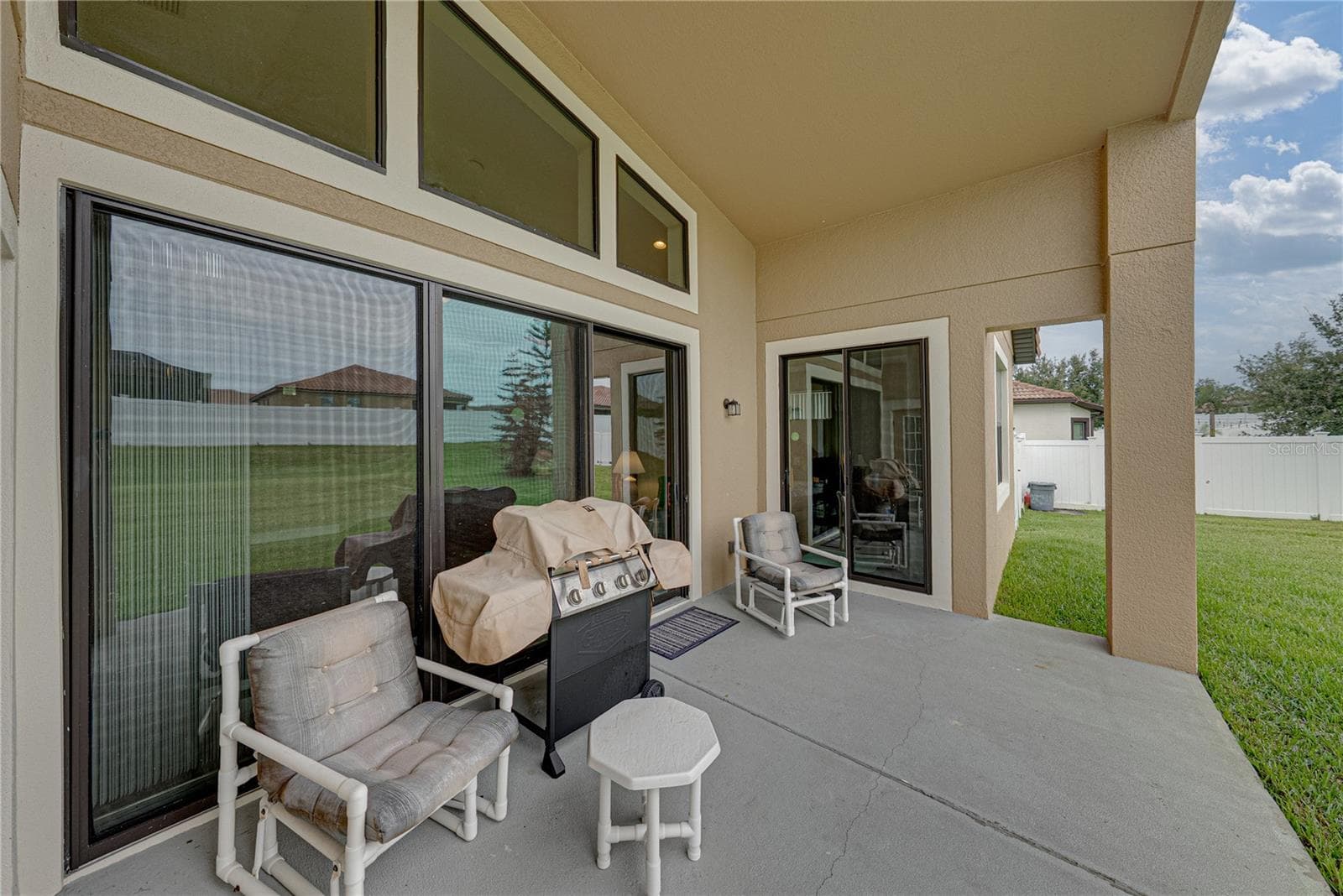 Single Family Residence at 1894 VIA LAGO DR, LAKELAND, photo 49 of 73