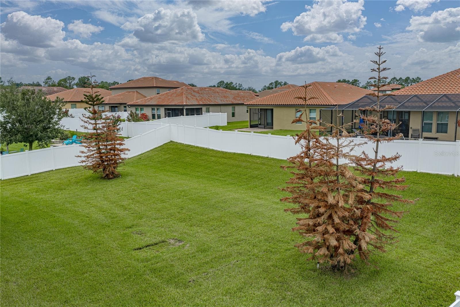 Single Family Residence at 1894 VIA LAGO DR, LAKELAND, photo 56 of 73
