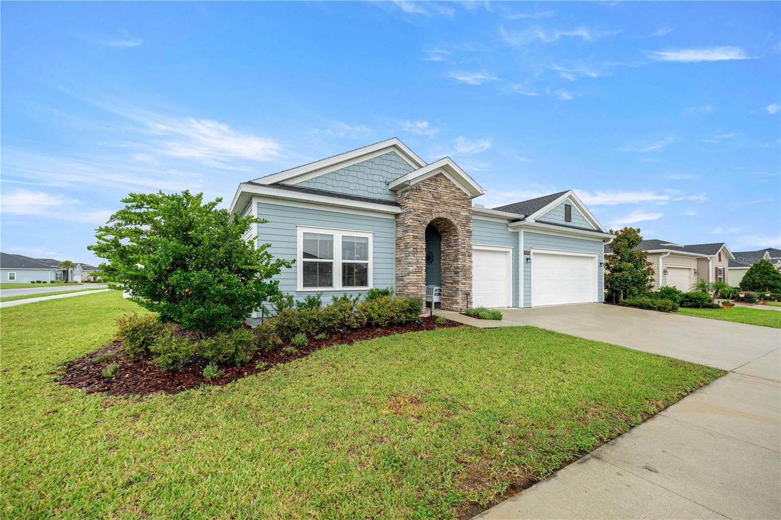 Single Family Residence at 9332 SW 58TH CIR, OCALA, photo 2 of 51