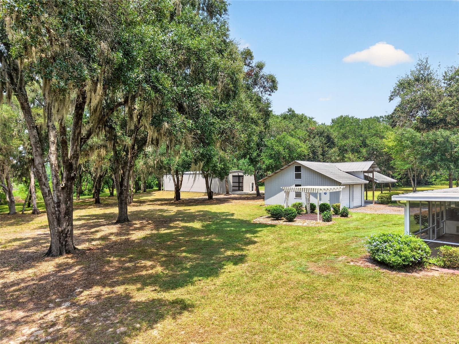 Single Family Residence at 12499 E HIGHWAY 25, OCKLAWAHA, photo 86 of 100
