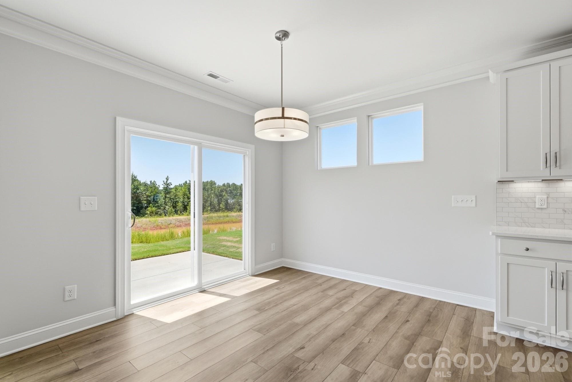 Breakfast Area - 151 Grouse Run Way, Troutman